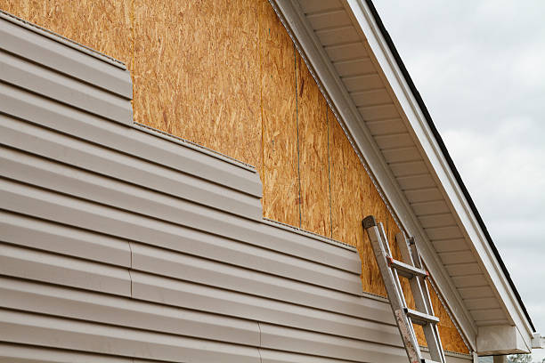 24/7 Emergency Storm Damage Siding Repair experts in Mount Holly, NC